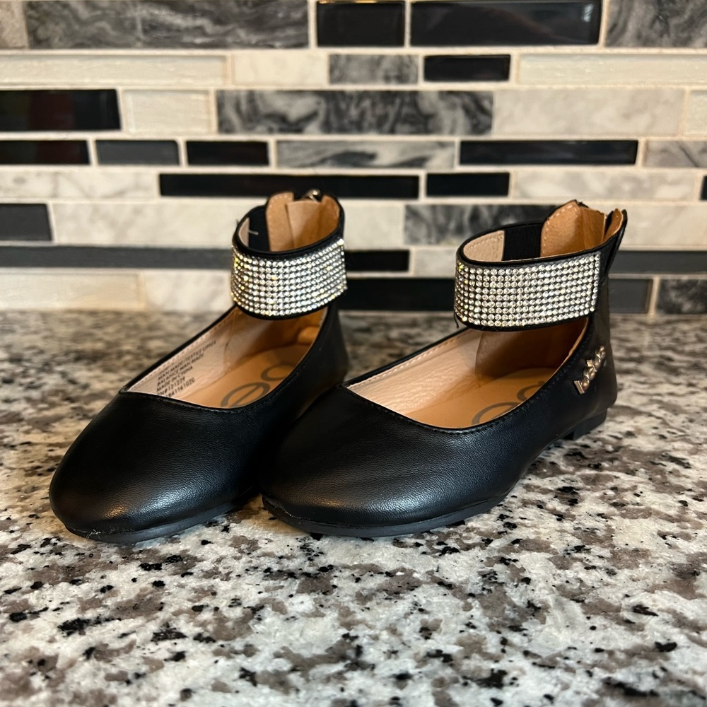 Toddler size 7 BEBE flats with rhinestone ankle strap